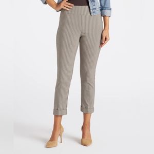 TRIBAL Fia High Rise Printed Cuffed Cropped Trouser pants, women's size 12 NWOT